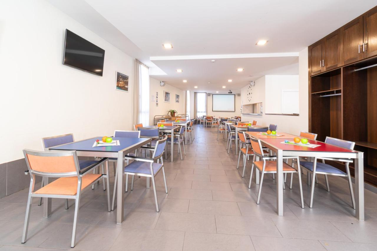 Albergue "El Rio" Cella Exterior foto
