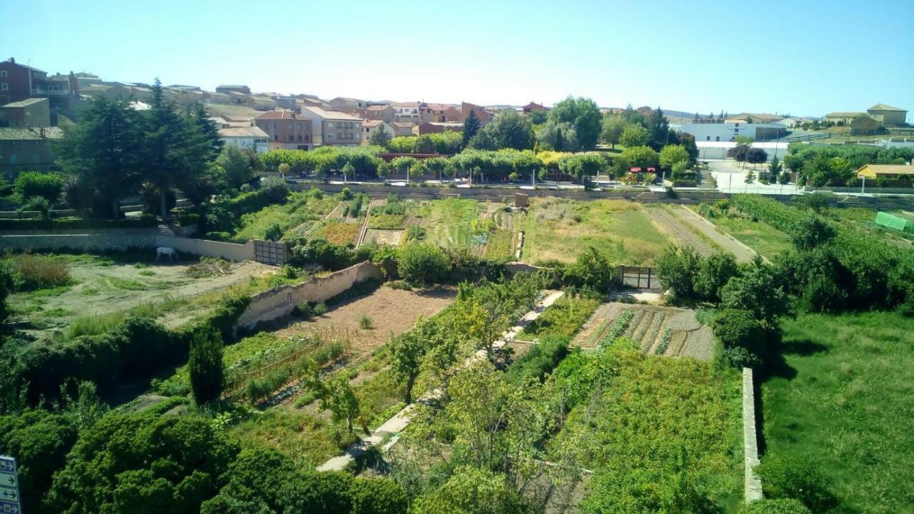 Albergue "El Rio" Cella Exterior foto